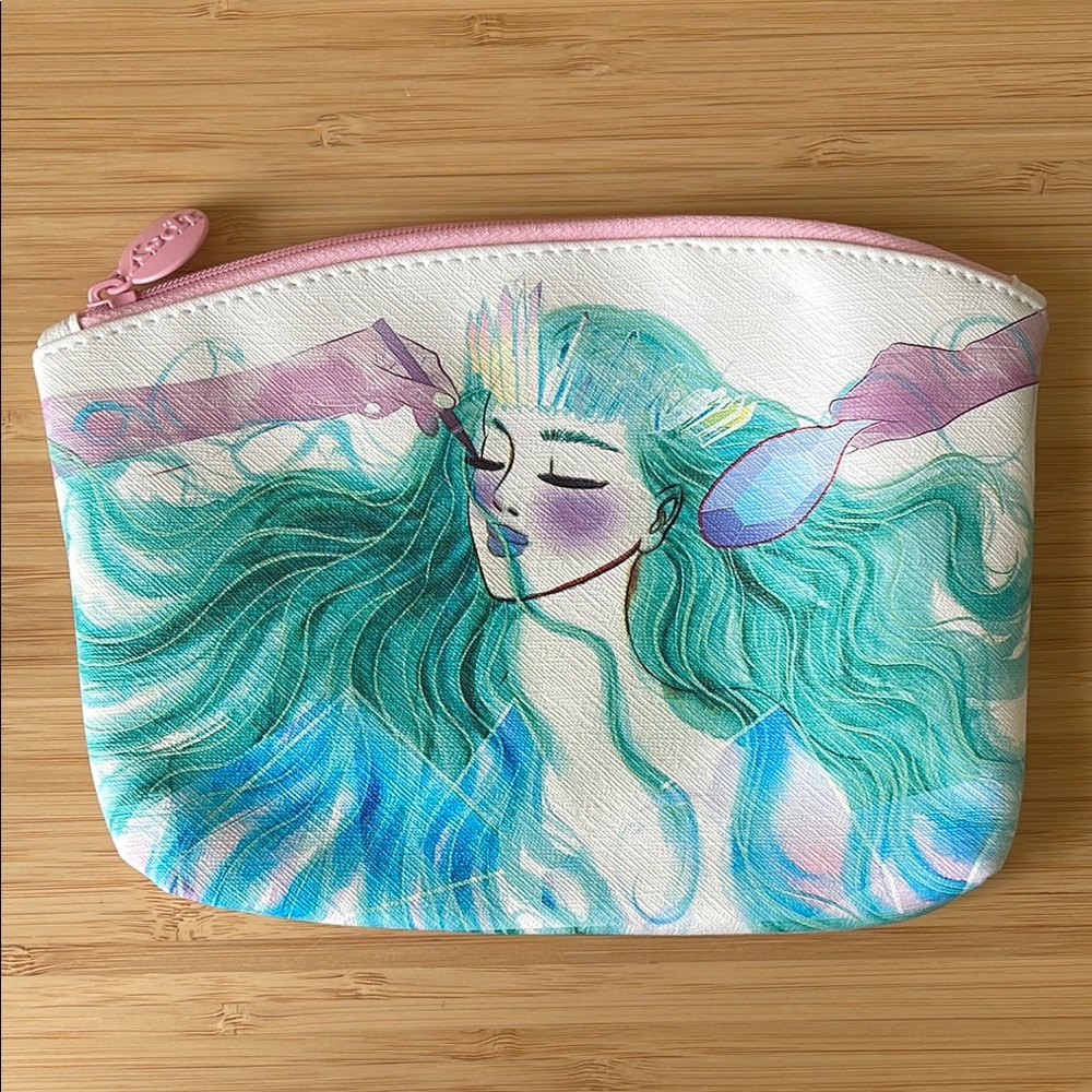 Ipsy Bag - Artistic Women's Pouch with Pink Zipper